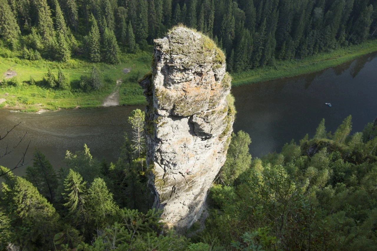 Пермь Усьвинские столбы чертов палец