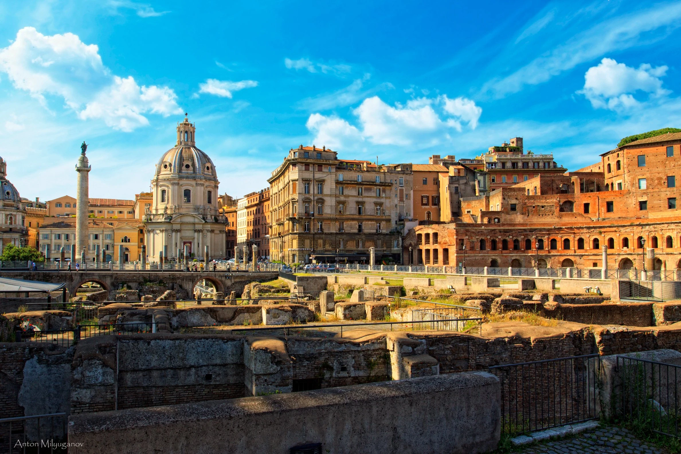 Рим часть италии. Рим столица Италии. Рим вечный город. Рим столица Италии достопримечательности. Рома Италия город.