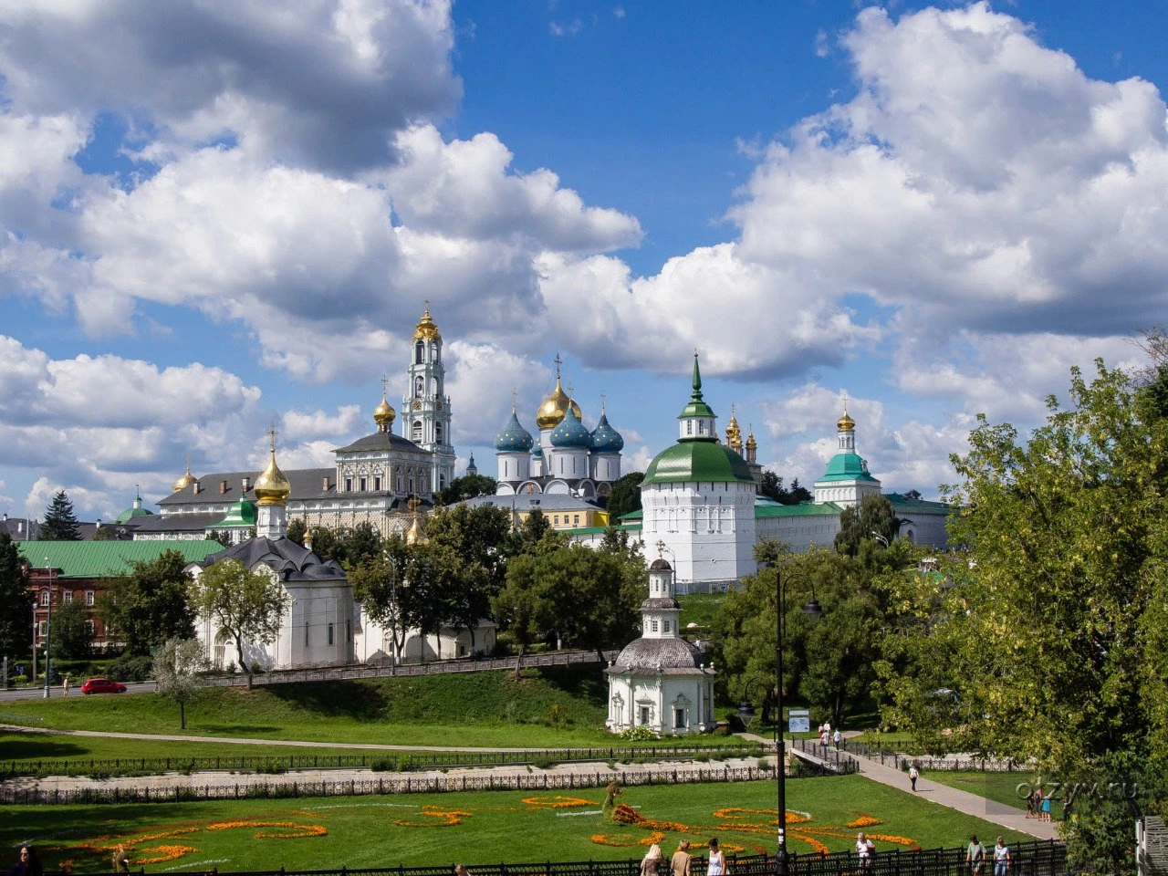 Город сергиев посад московская область фото